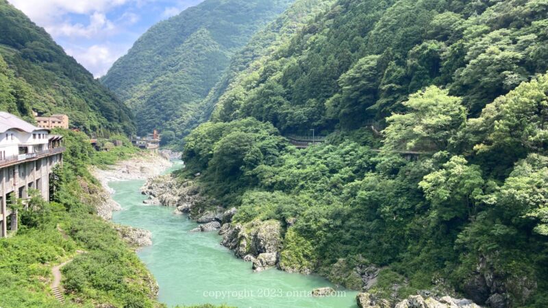 大歩危観光遊覧船