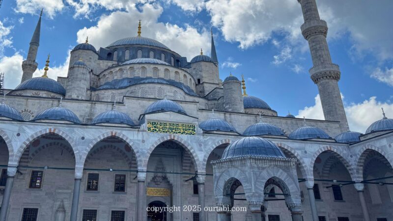 ブルーモスク(Sultanahmet Camii)