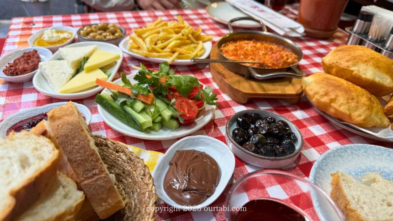 イスタンブール朝食通り