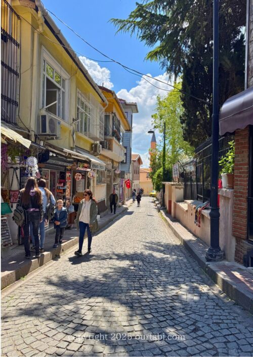 アラスタ・バザール(Arasta Çarşısı)