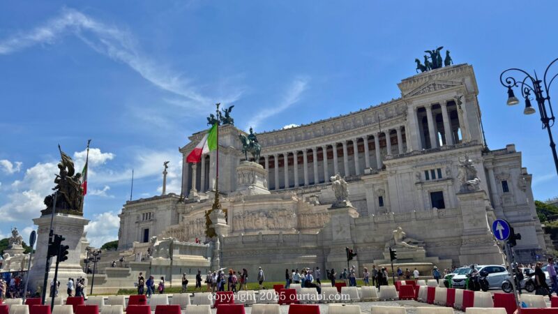 ヴィットーリオ・エマヌエーレ2世記念堂(Altare della Patria)