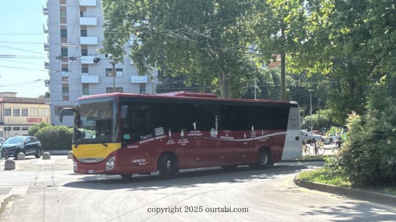 フェラーリ博物館シャトルバス・モデナ駅