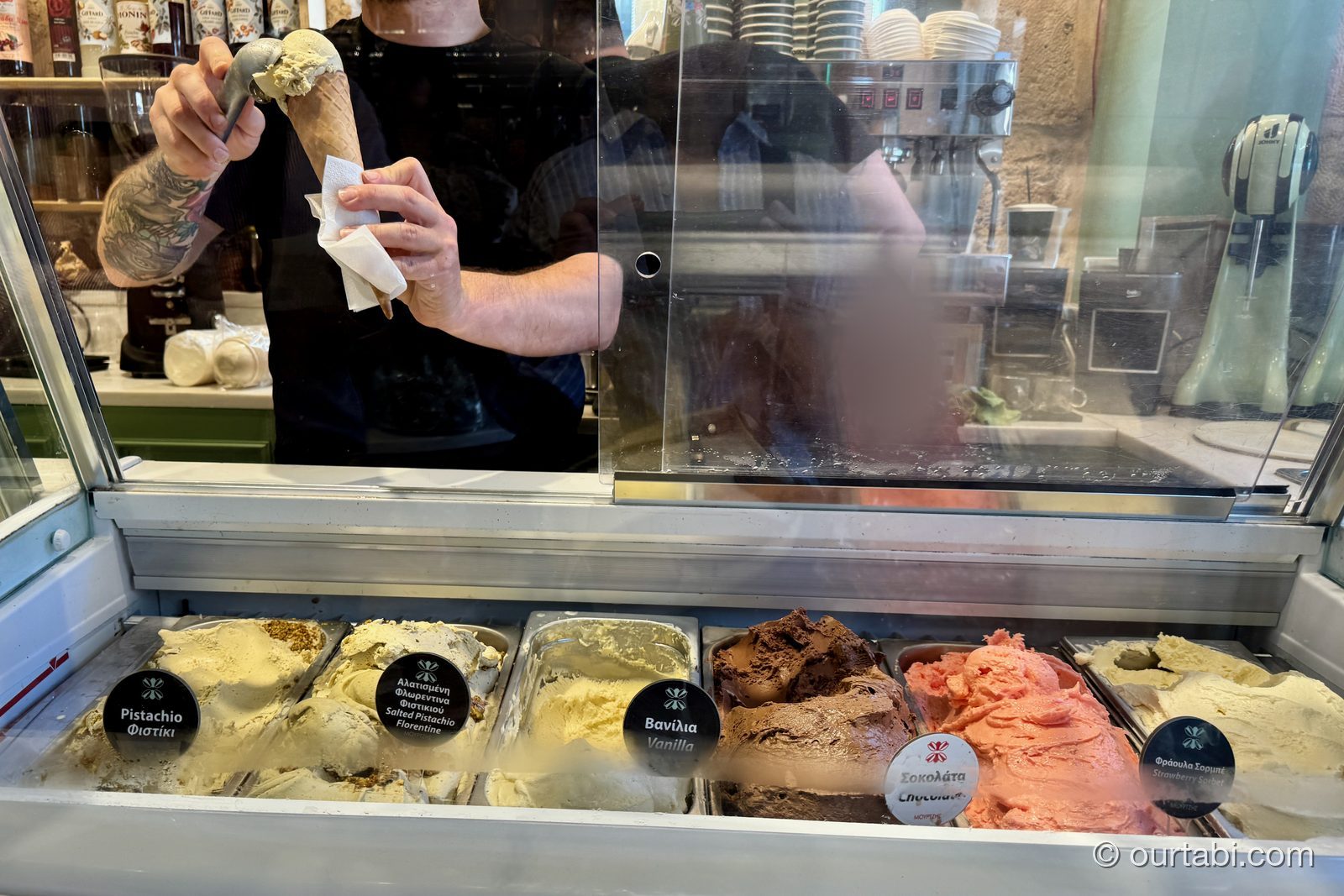 ジェラートのショーケース